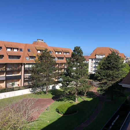 Residence Super Deauville Villers-sur-Mer Bagian luar foto